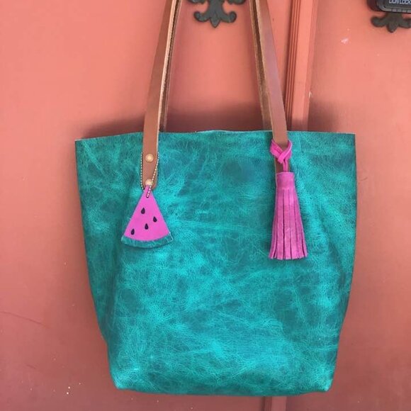 KMM & Co BST Exclusive Teal full size tote - Picture 1 of 5